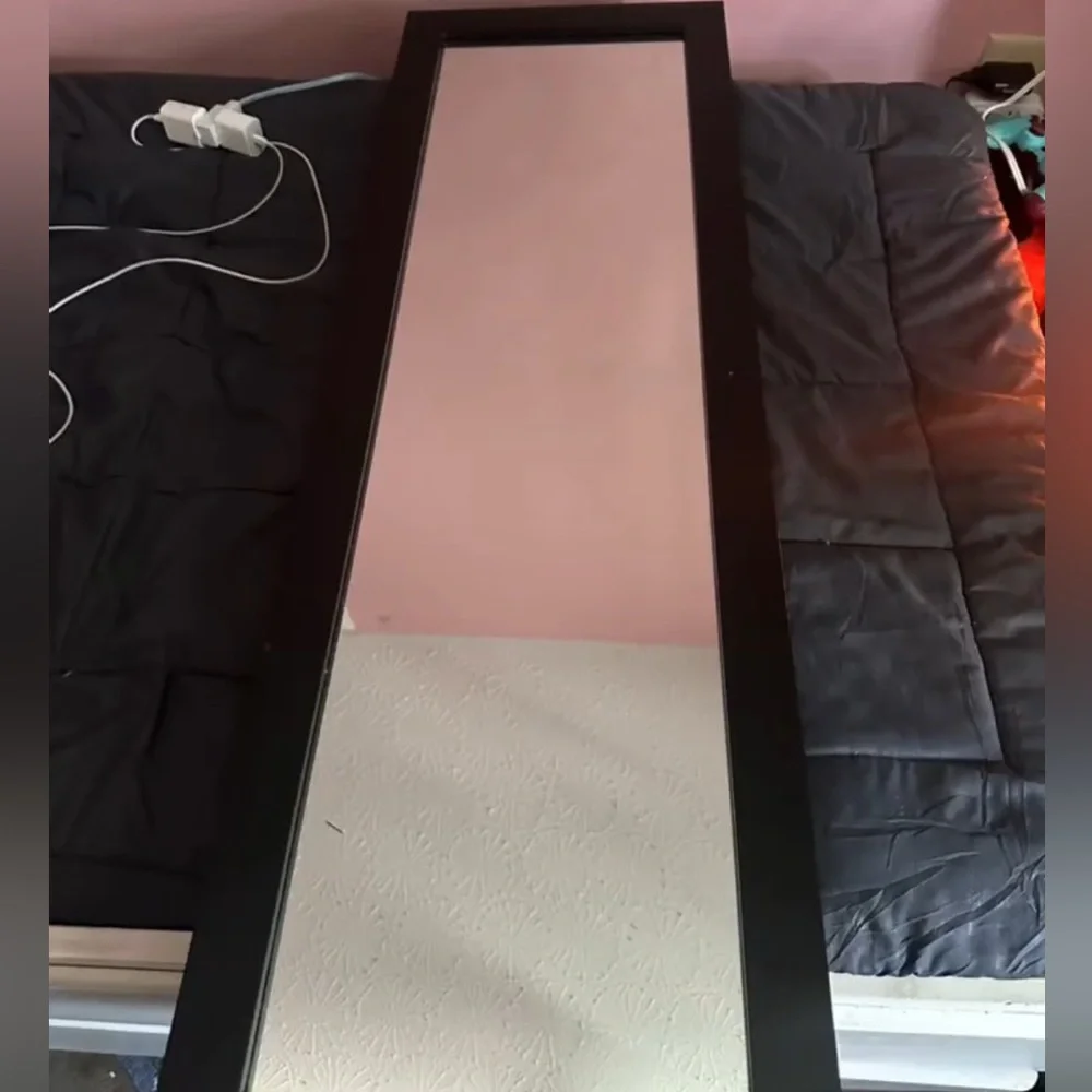 Selling black mirror that holds jewelry